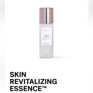 Monat Skin Revitalizing Essence - White